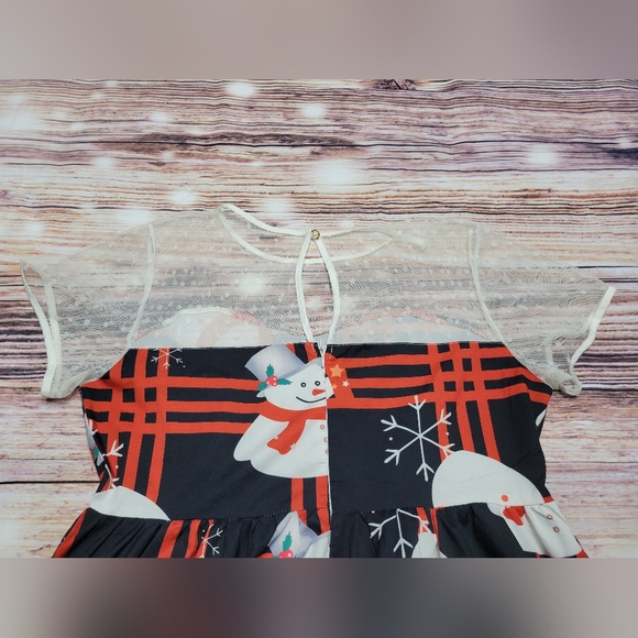 Festive frock!  **Plus size** - Picture 2 of 5